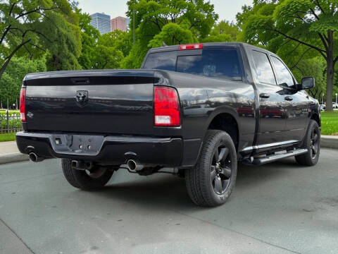 2018 RAM 1500 SLT