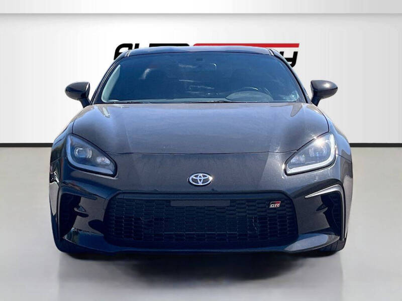 2025 Toyota GR86 Premium