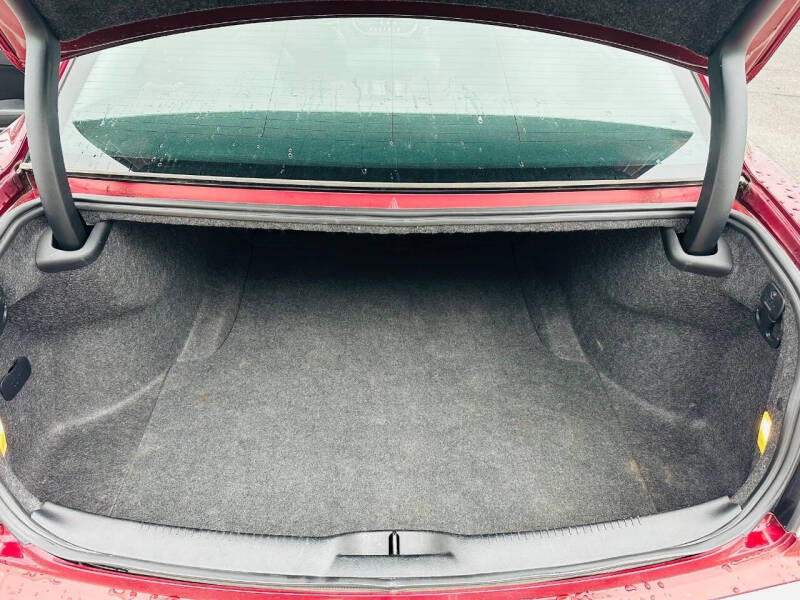 2017 Chrysler 300 Limited