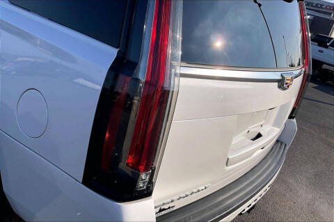 2020 Cadillac Escalade Platinum