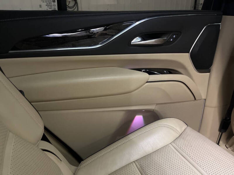 2021 Cadillac Escalade Premium Luxury