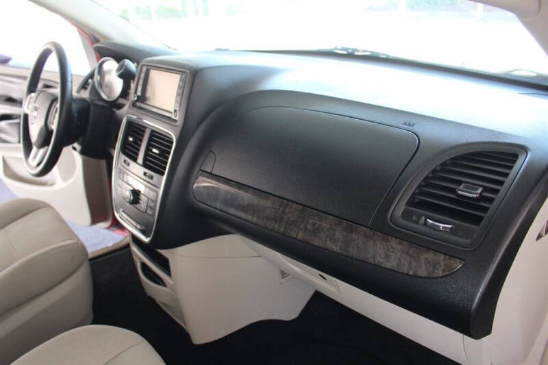 2011 Dodge Grand Caravan Crew