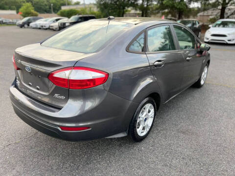 2017 Ford Fiesta SE
