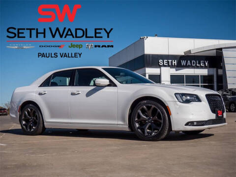 2022 Chrysler 300 for sale at Seth Wadley Chevy Perry in Perry OK