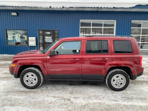2017 Jeep Patriot for sale at Twin City Motors in Grand Forks ND