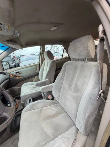 2000 Lexus RX 300