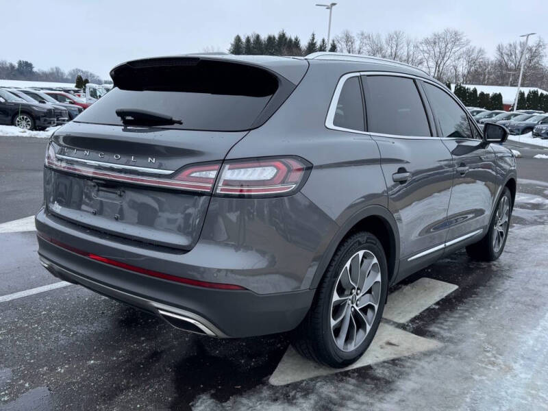 2022 Lincoln Nautilus Reserve