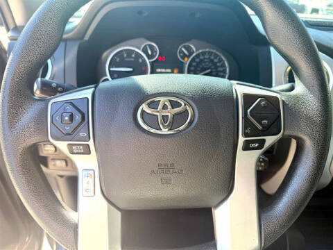 2017 Toyota Tundra SR5