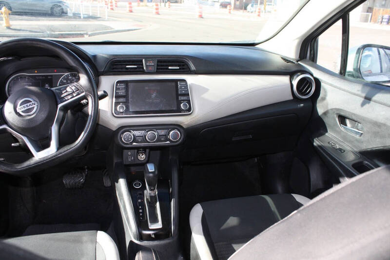 2020 Nissan Versa SV