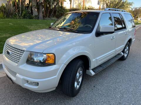 2006 Ford Expedition for sale at Donada  Group Inc in Arleta CA