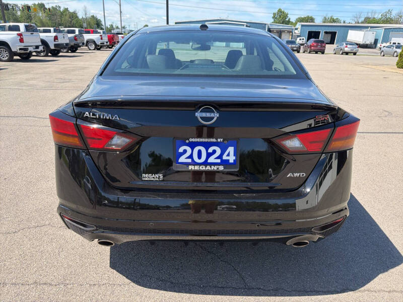 2024 Nissan Altima 2.5 SR