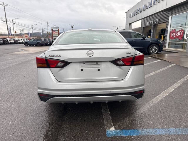 2024 Nissan Altima 2.5 SV