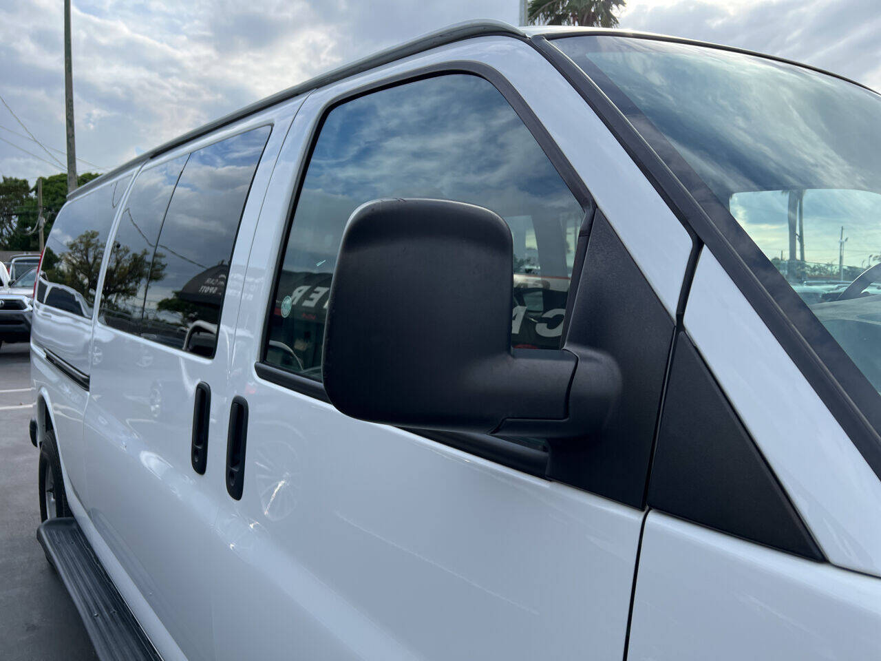 2019 Chevrolet Express  - $24,900