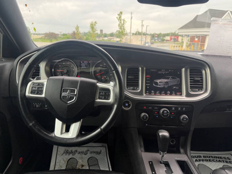 2013 Dodge Charger R/T Plus