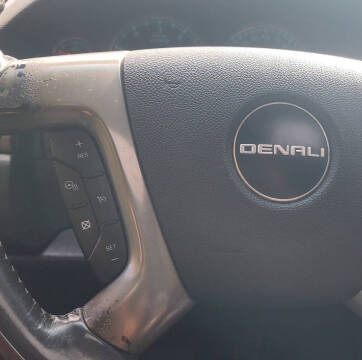 2009 GMC Yukon XL Denali