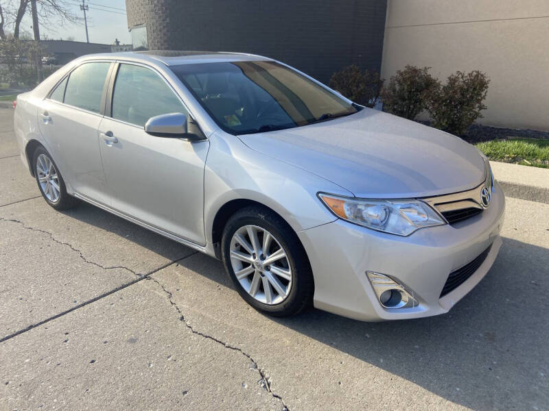 Image 3 of 2013 Toyota Camry XLE