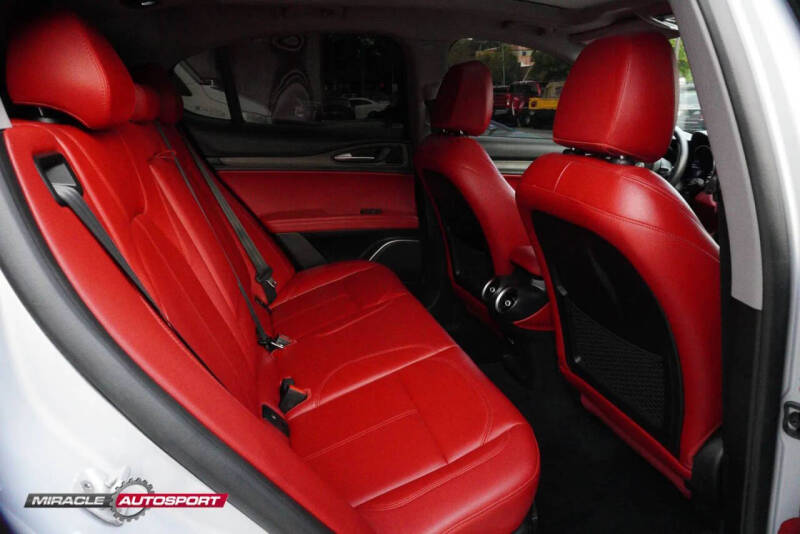 2020 Alfa Romeo Stelvio