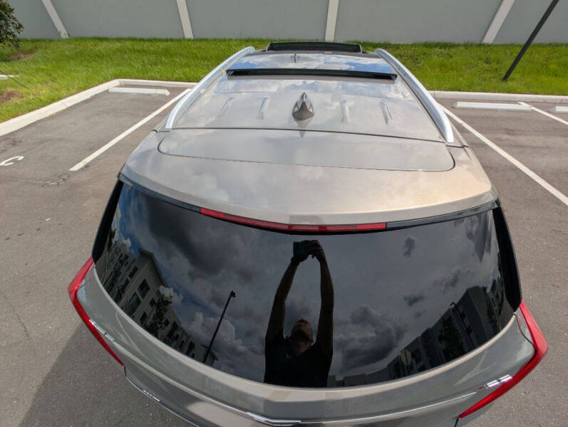 2018 Cadillac XT5 Platinum