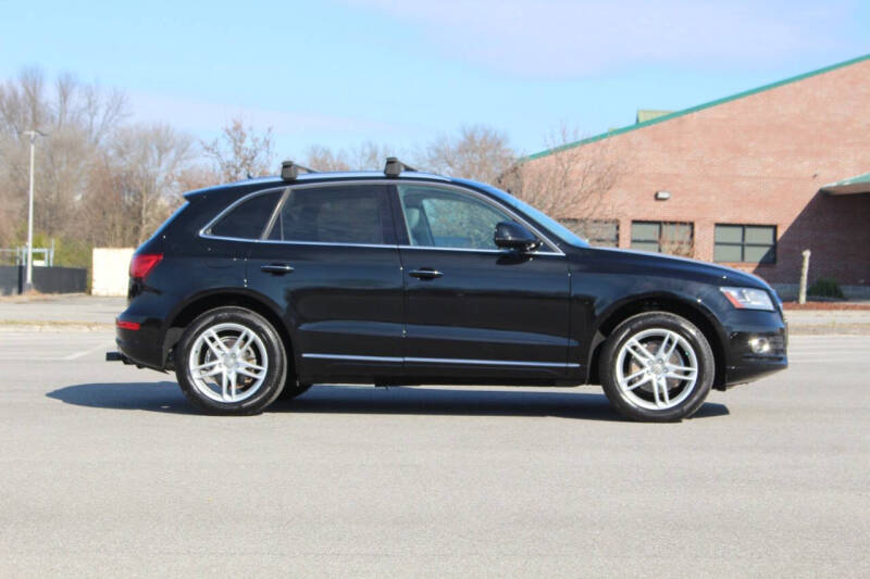 2016 Audi Q5 2.0T quattro Premium Plus