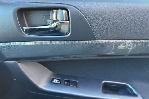 2011 Mitsubishi Lancer Evolution GSR