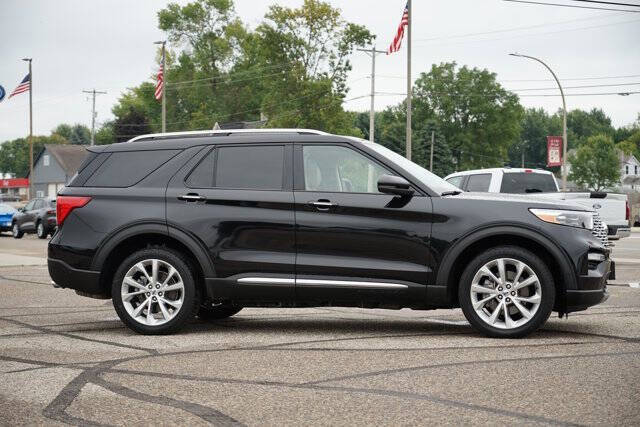 2022 Ford Explorer Hybrid Platinum