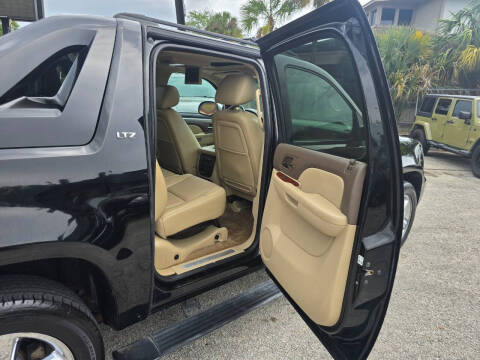 2011 Chevrolet Avalanche LTZ
