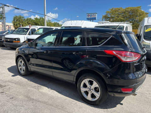 2016 Ford Escape SE