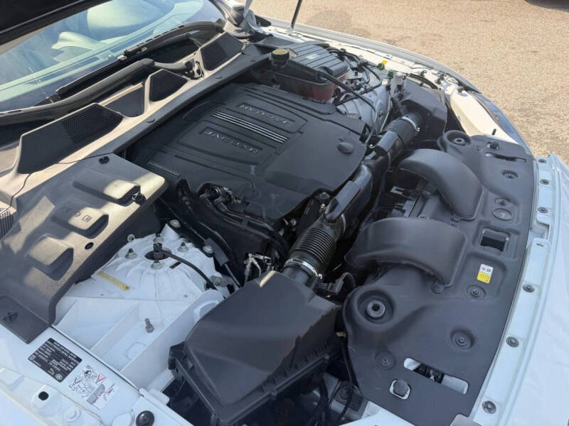 2019 Jaguar XJ R-Sport