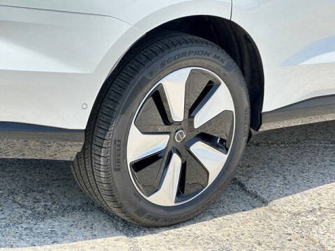 2025 Volvo EX90 Twin Plus 7P