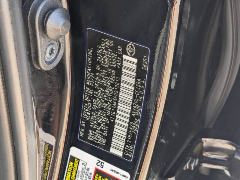 2024 Toyota Camry SE