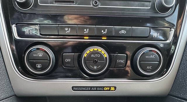 2016 Volkswagen Passat