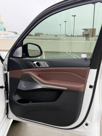 2019 BMW X7 xDrive50i