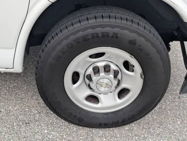 2021 Chevrolet Express 2500