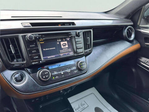 2018 Toyota RAV4 SE