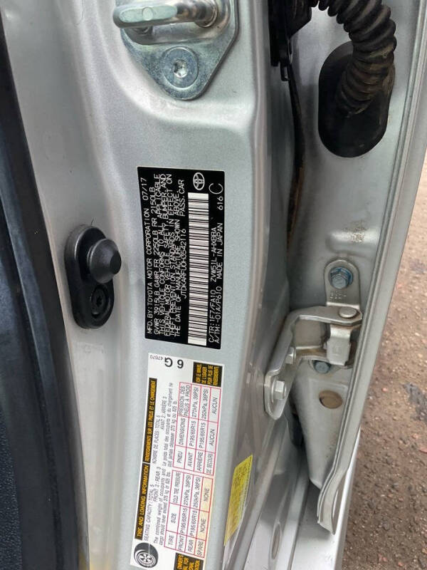 2017 Toyota Prius Three Touring