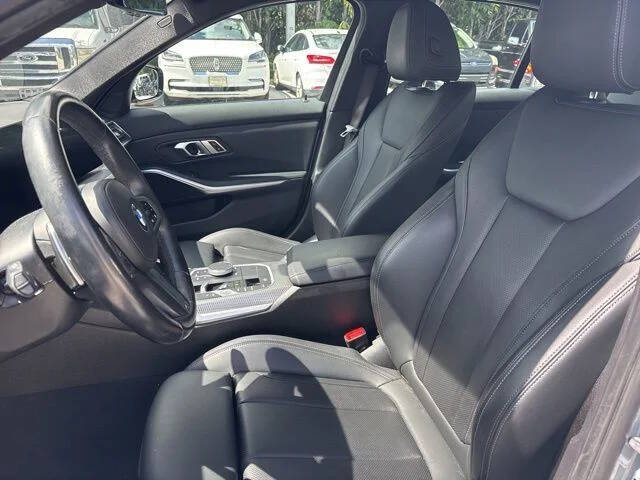 2023 BMW 3 Series 330i