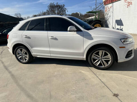 2017 Audi Q3 2.0T Premium Plus