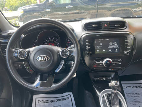 2019 Kia Soul +