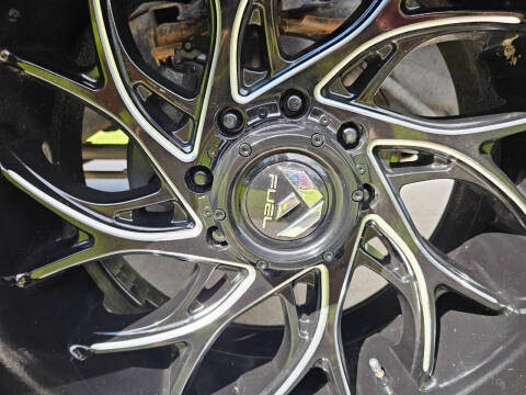 2003 HUMMER H2 Lux Series