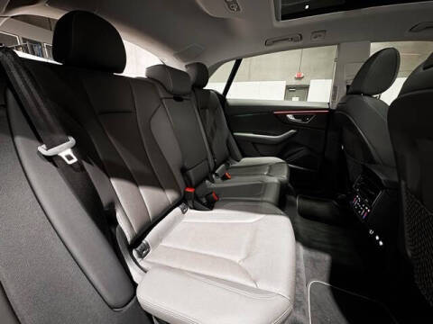 2020 Audi Q8 quattro Premium Plus 55 TFSI