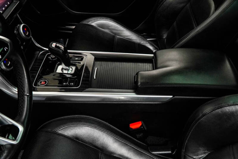 2020 Jaguar XE P250 S