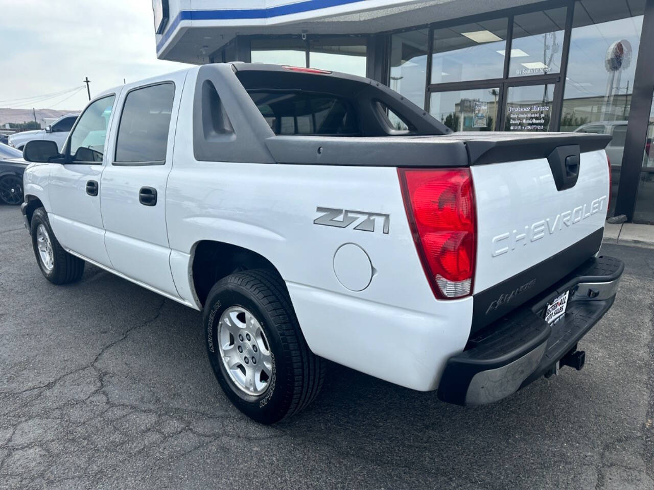 2004 Chevrolet Avalanche for sale at Autostars Motor Group in Yakima, WA