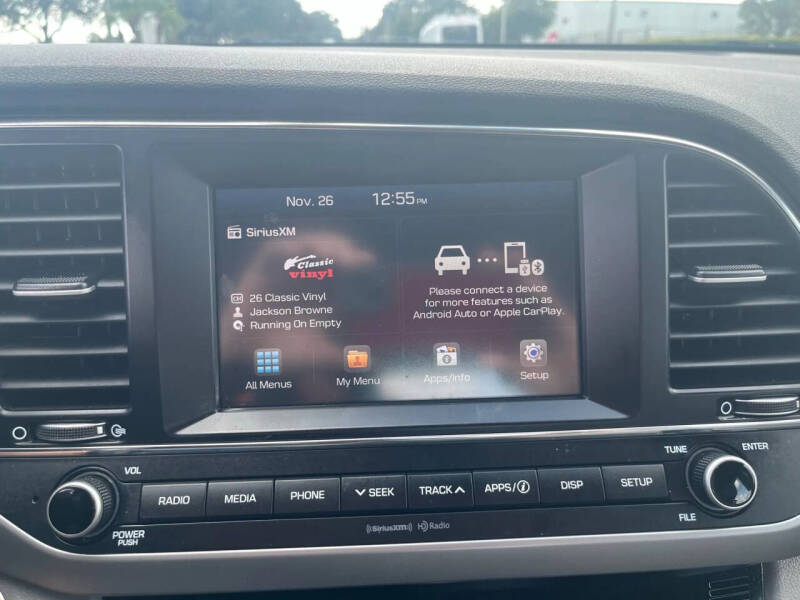 2018 Hyundai Elantra