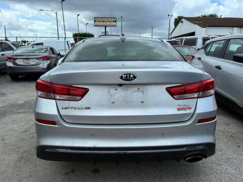 2020 Kia Optima LX