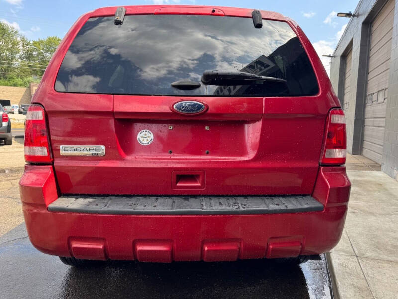 2011 Ford Escape XLT