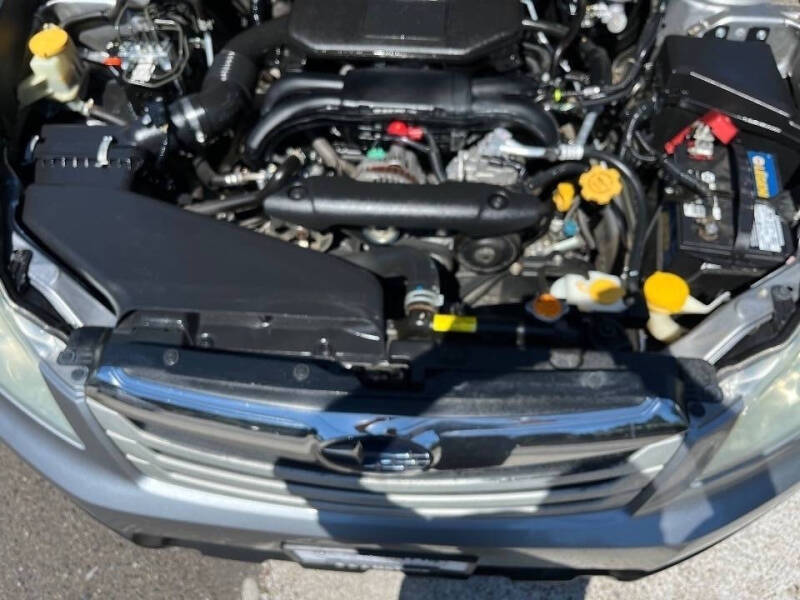 2010 Subaru Outback 2.5i Premium