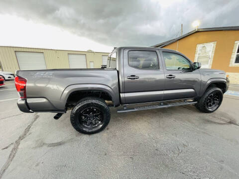 2023 Toyota Tacoma SR5 V6