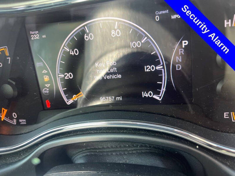 2019 Jeep Grand Cherokee Laredo E