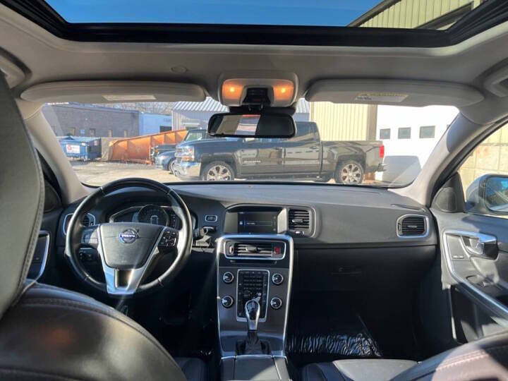 2014 Volvo S60 T5 Premier Plus