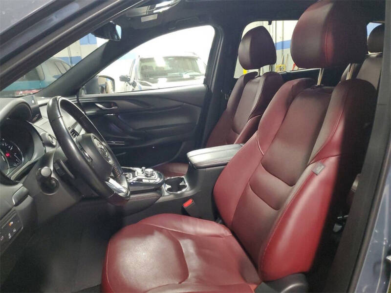 2023 Mazda CX-9 Carbon Edition